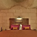 The Owl Cave 3*