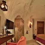 Hotel The Owl Cave
