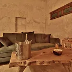 Hotel The Owl Cave