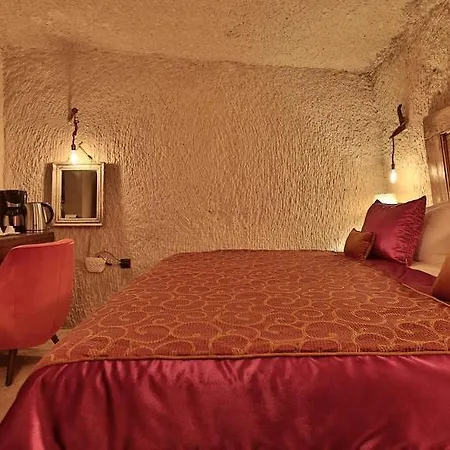 호텔 The Owl Cave 3*