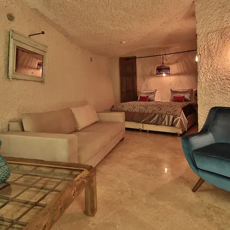 The Owl Cave Hotel Göreme