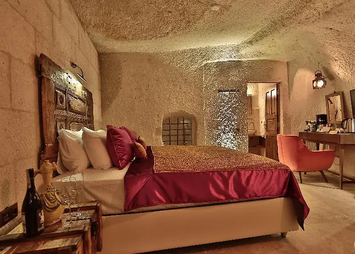 The Owl Cave Ξενοδοχείο 3*