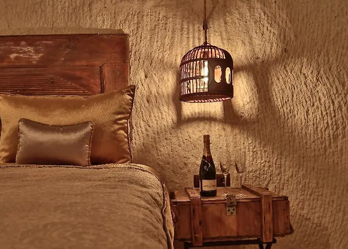 Hotel The Owl Cave 3*