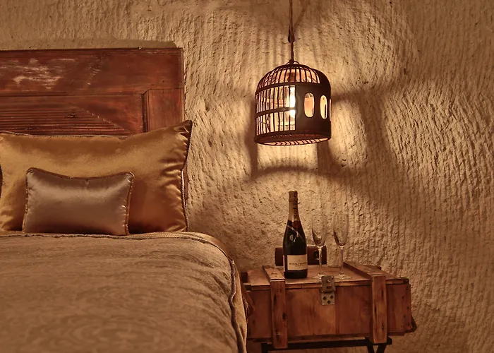 Hotel The Owl Cave 3*