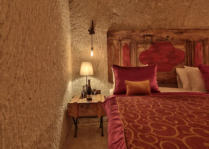 The Owl Cave 3* Γκόρεμε